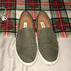 Olive Green Zarray Steve Madden size 9